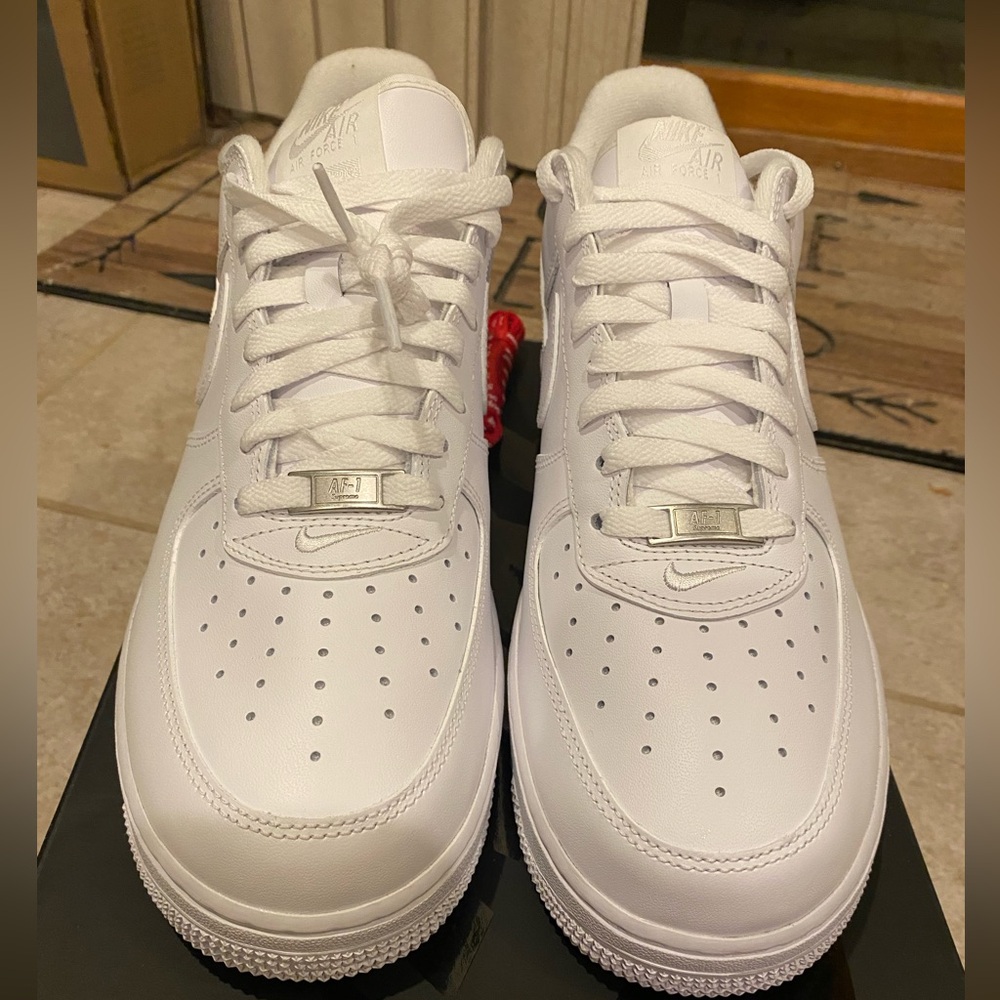 Supreme / Nike Air Force SP Low “White” BNIB Men’s SZ-10. - Picture 3 of 15